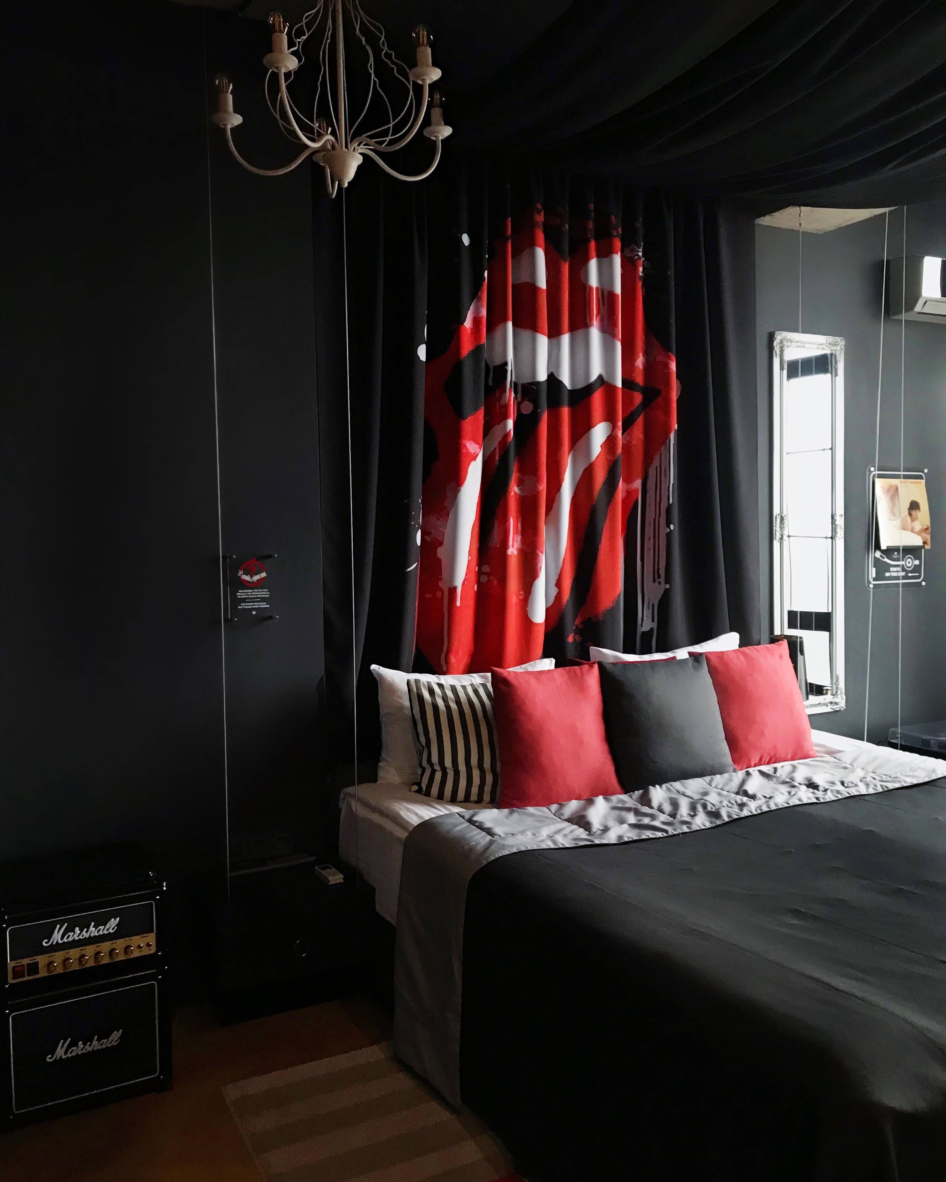 Design-hotel And Rumors 3*